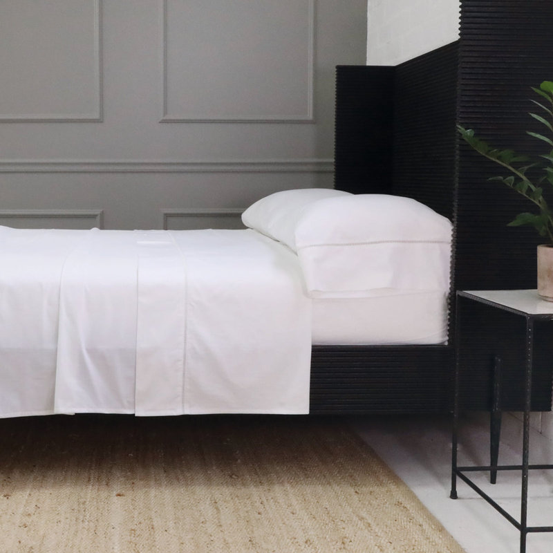 Como 100% Cotton Machine Woven Sheet Set, Queen Sheet Set + 2 Pillowcases, White
