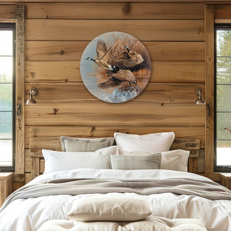 Panneau mural rond décoratif en bois « Prise d'envol » de 53 cm (21 pouces).