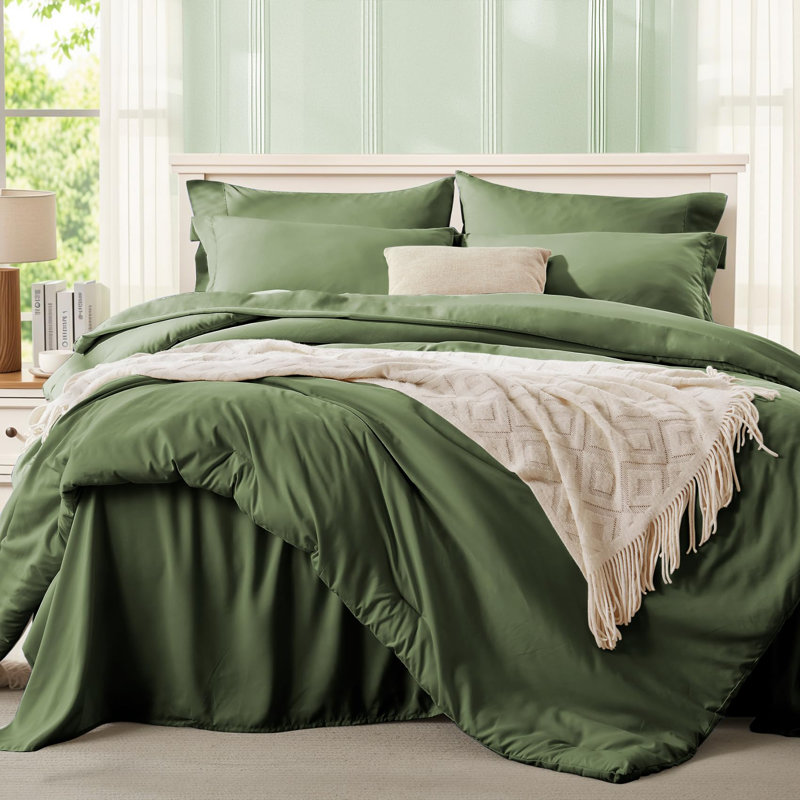 Comforter Set 7 Pieces, Queen Comforter + 6 Additional Pieces, Olive Green