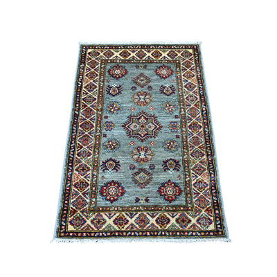 Gris pur brumeux 2 pi 7 po x 3 pi 10 po, super Kazak afghan avec motifs géométriques, noué à la main, colorants végétaux, échantillon, tapis, tapis oriental
