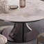 Table de salle à manger ronde, moderne et luxueuse-27730569