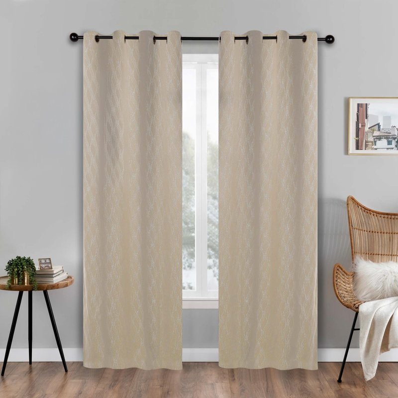 Paire de rideaux obscurcissants en polyester à texture moderne Vedder, L 52 po x L 96 po, Ivoire