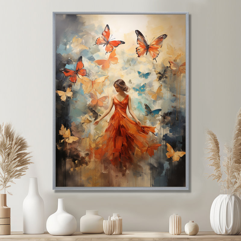 «Butterfly and Woman Dance» - Art mural sur toile, H 32 po x l 16 po x P 1 po, Encadrement argenté