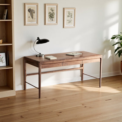 Bureau de style minimaliste