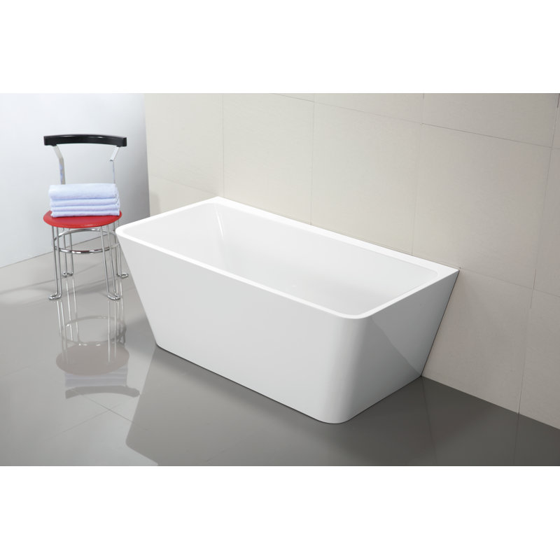 Baignoire autoportante en acrylique de 67 pouces en blanc brillant