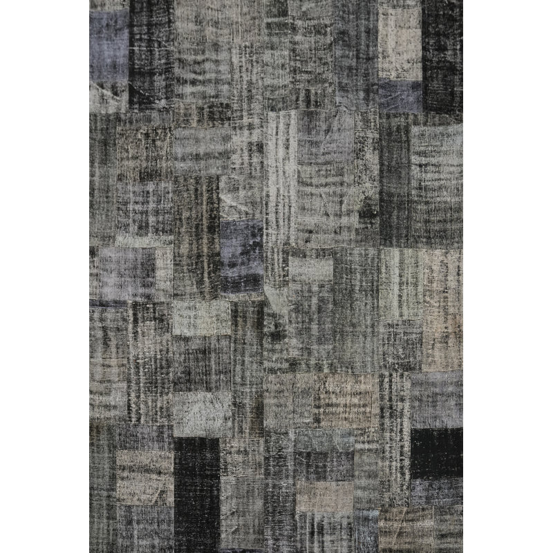 Distressed Geometric Patchwork Area Rug 8x10