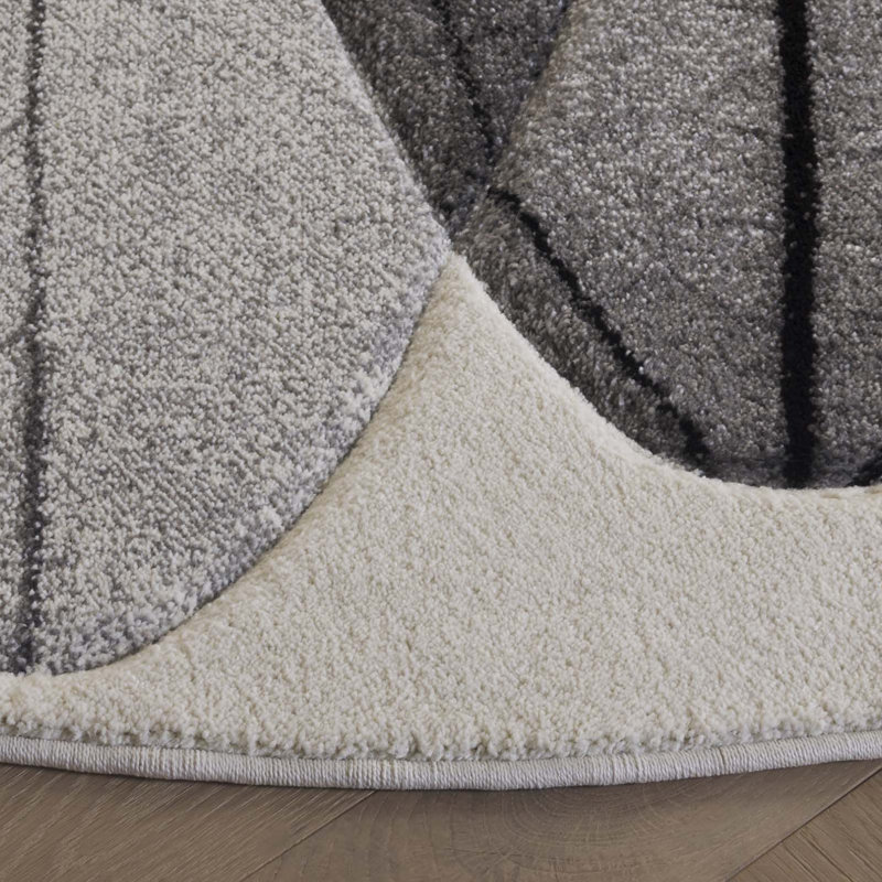 Jeromie Performance Floral Rug, Round 6'7", Black/Ivory
