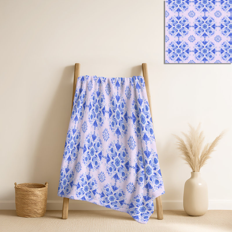 Jeté Boho Mandala III bleu et blanc, Blue Abstract