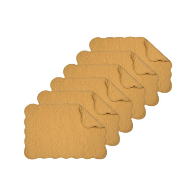 Christiana Scallop Quilt Placemats Set of 6