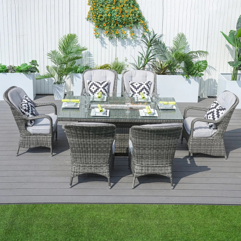 6 - Person Wicker Patio Dining Set with Rectangular Table