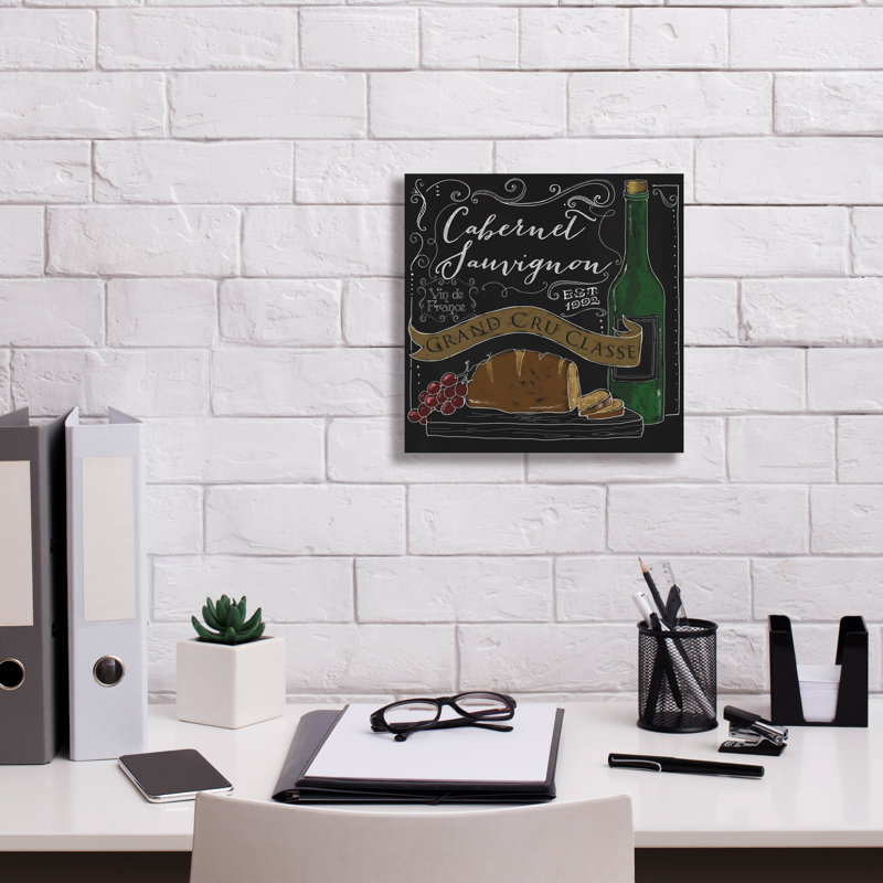 «Wine Chalkboard 2» par Fiona Stokes-Gilbert, art mural sur toile, H 12 po x l 12 po x P 0,75 po