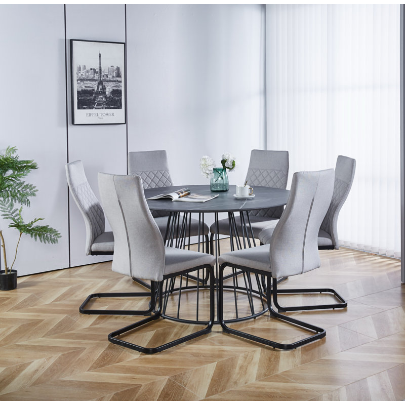 Mose 6 - Person Dining Set