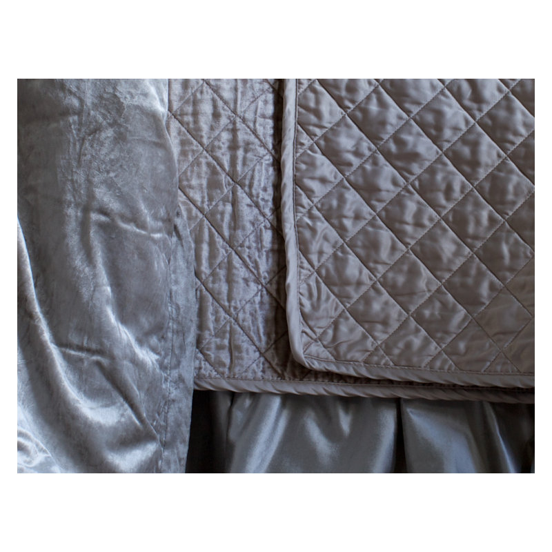Chloe Coverlet, King , Fawn