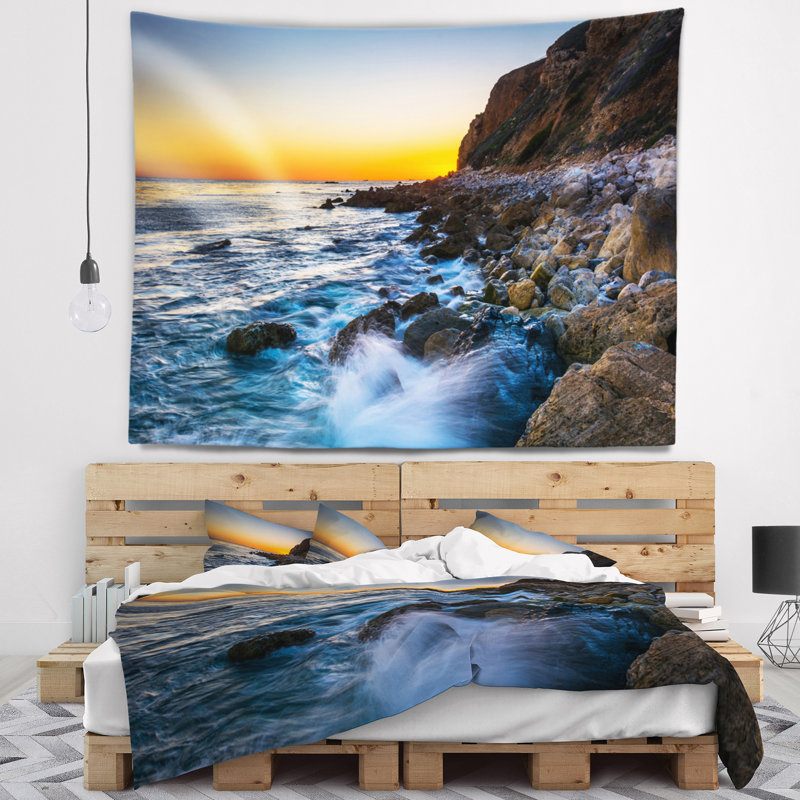 Tapisserie «Seascape Crashing Waves at Pelican Cove», H 32 po x l 39 po
