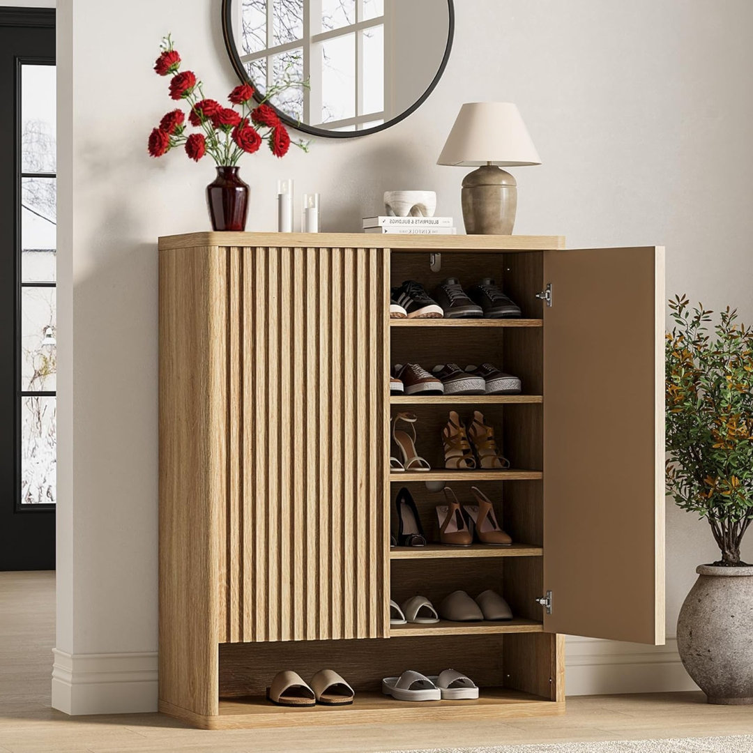 Shoe Cabinet, Large Shoe Storage Cabinet with Adjustable Shelves, Wooden Shoe Organizer with Fluted Door Holds 25–30 Pairs for Entryway & Living Room