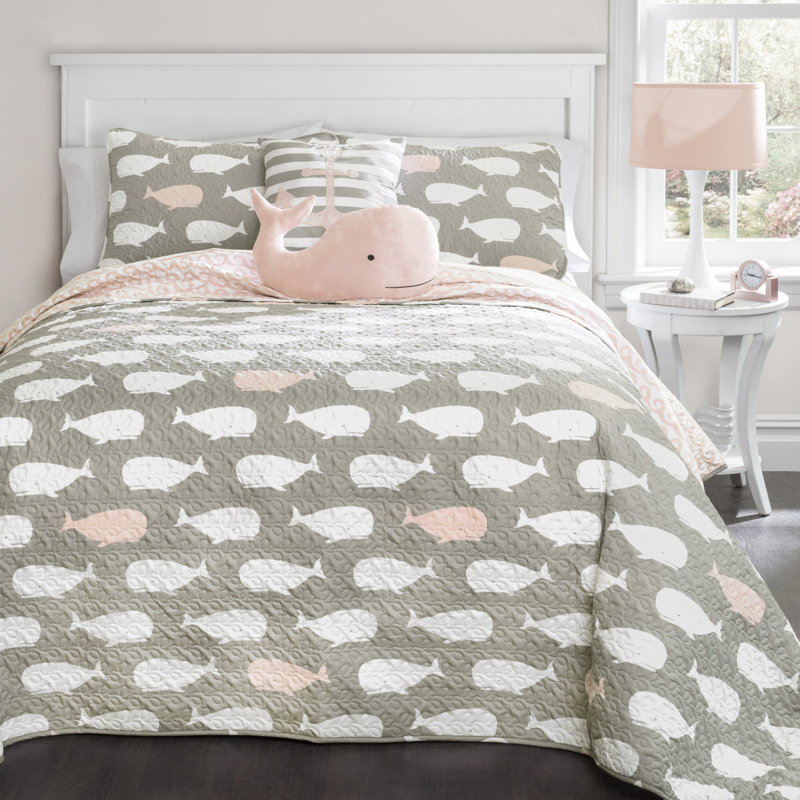 Whale Reversible Quilt Collection