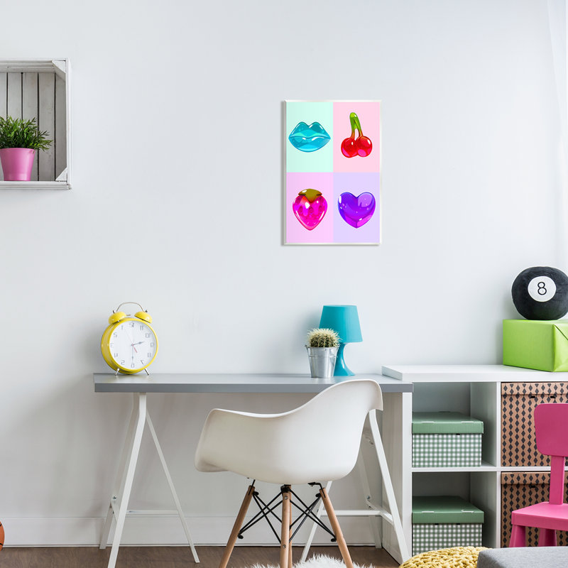 Ax-476-Bonbons gélifiés variés en bois par Lil 'Rue, H 19 po x l 13 po x P 0,5 po
