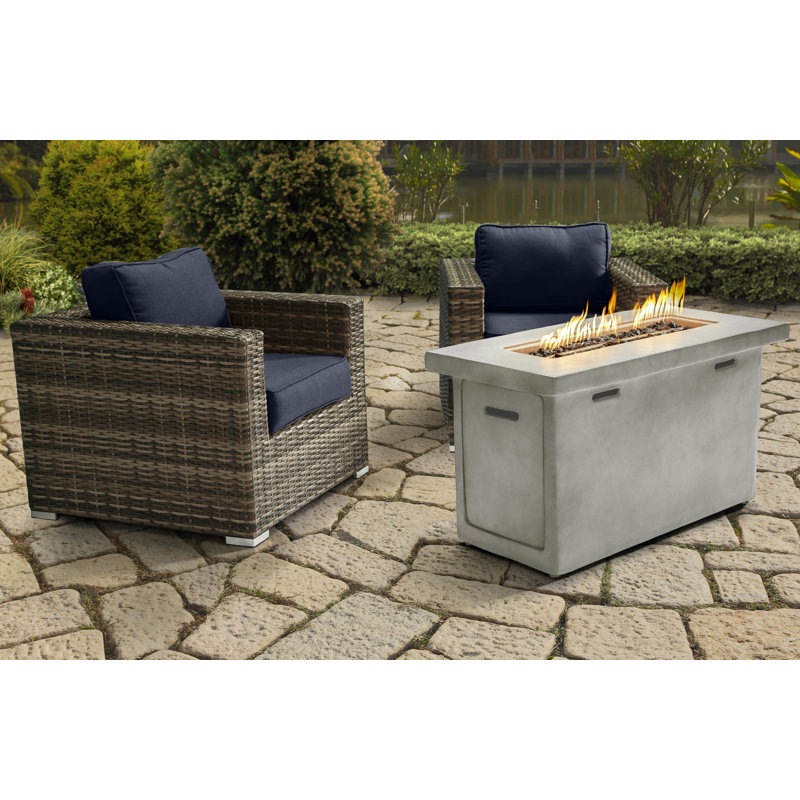Ensemble de conversation pour 2 personnes avec foyer et coussins Sunbrella Lsi, Marine