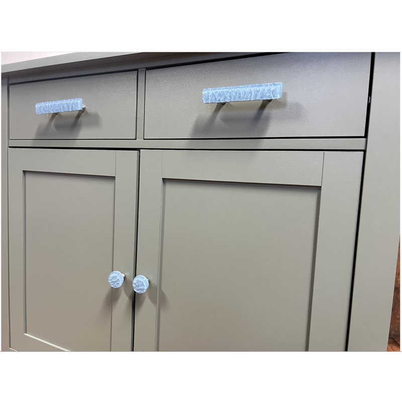 Poignée décorative ronde en verre bleu poudre Glacier de 1 1/4 po de diamètre, Chrome poli, Bleu poudre