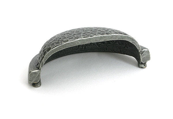 3 cm centre Cup Pull, Pewter Patina