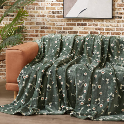 Lucky Brand Daisy Blankets