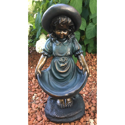 Freestanding Decorative Bird Feeder