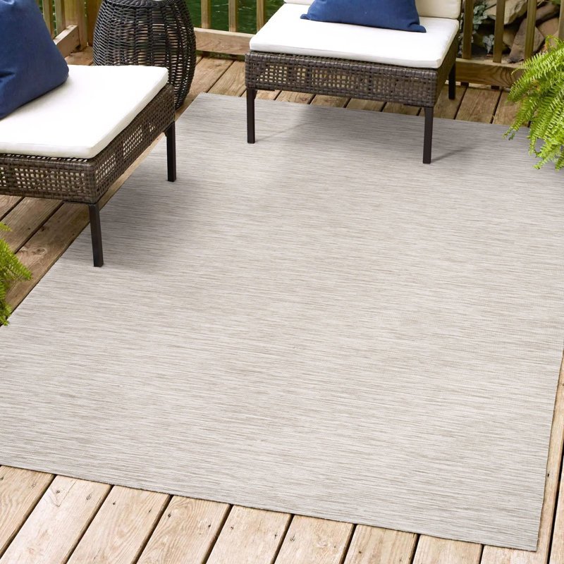 Amoret Modern Flatweave Solid Light Gray Indoor/Outdoor Rug, Rectangle 5'3" x 7'6"