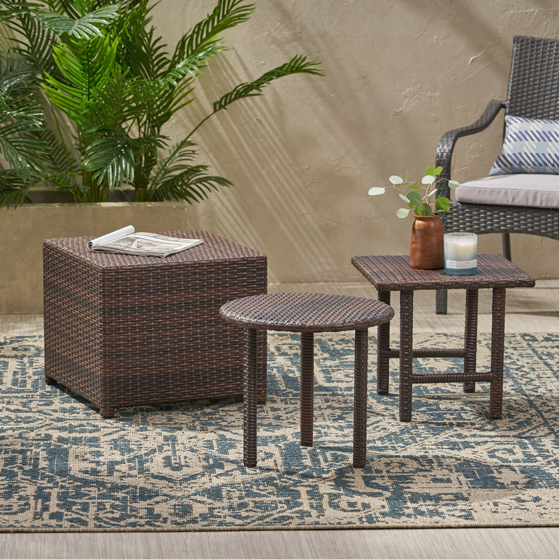 Ensemble de 3 tables en rotin Agamemnon, Brun