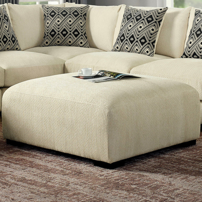 Carré beige de style contemporain recouvert de tissu chenille, couche supérieure en mousse viscoélastique, pieds fuselés en bois massif, taille de 42 pouces, hauteur 21, couche de construction modulaire et structure large, profonde, haute