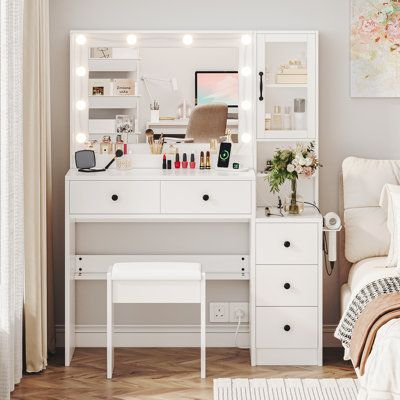 Makeup Vanity With Usb Power Outlet And 3 Modes Adjustable Brightness Light by Latitude Run