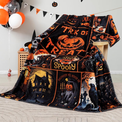 Halloween Throw Blanket Spooky Pumpkin Ghost Blanket Horror Halloween Bat Home Decor Gift for Women Soft Cozy Flannel Fleece Throw Blanket for Couch Bed 50” x 60”