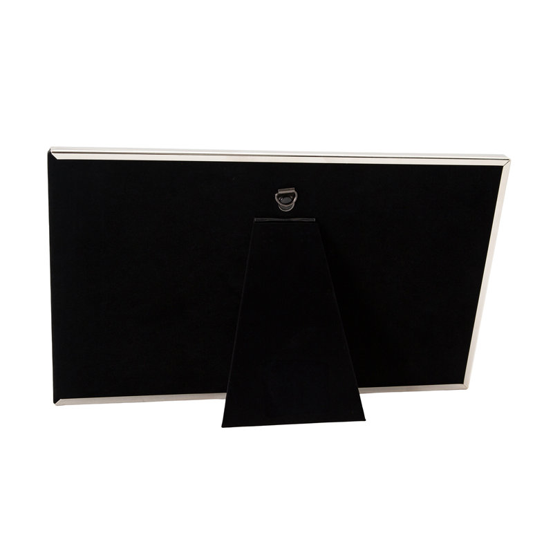 Black Metal Picture Frame with Mat