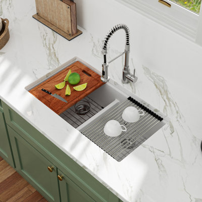 33" L x 19" W Quartz Undermount Workstation Kitchen Sink, White Granite Composite Double Bowl Low-divider Kitchen Sink with Sink Grid, Cutting Board, Strainer and Roll-up