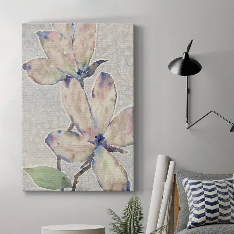 Blossom Study I - Peinture sur toile tendue, H 48 po x l 32 po x P 1 po