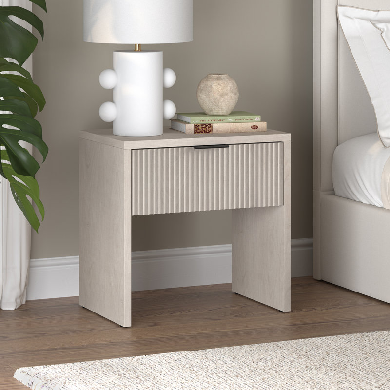 Kenslow 24" Wide Rectangular Fluted Nightstand in Alder White, Alder White