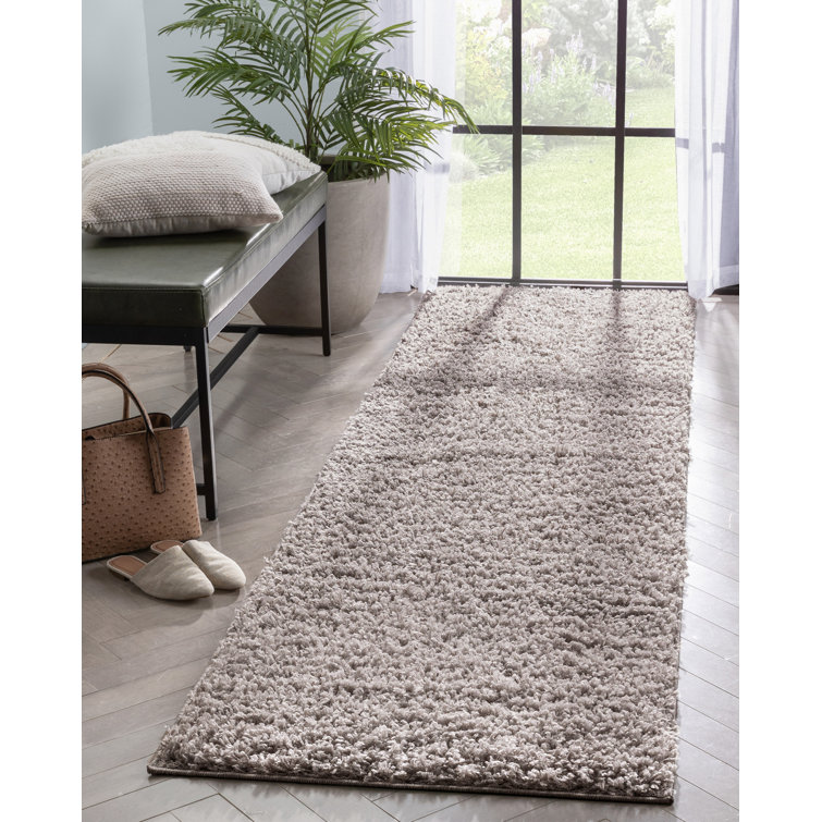 Berte Modern Solid Beige/Grey Textured Shag Rug