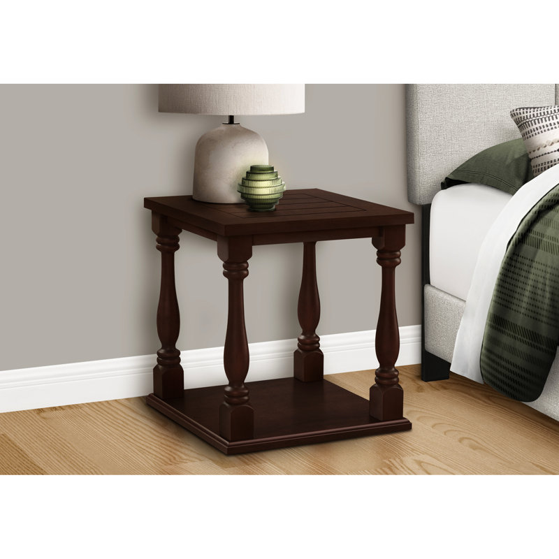 Table d'appoint carrée à deux niveaux pour chambre à coucher, placage brun, aspect placage coloré, finition traditionnelle.