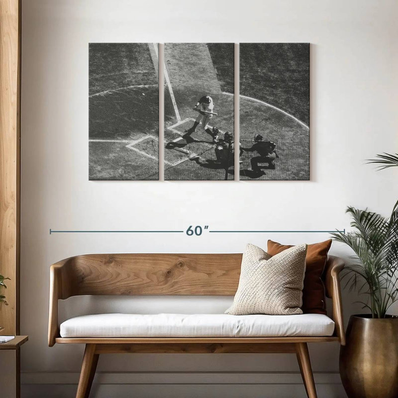 Baseball noir et blanc Sireci, H 28 po x l 45 po