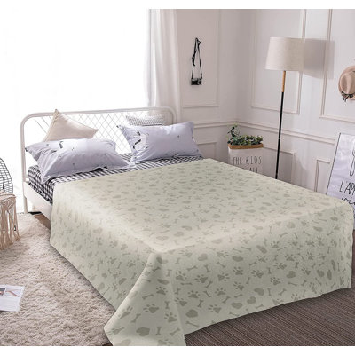 Paw Waterproof Soft Washable Lightweight Dog Blanket for Bed & Sofa