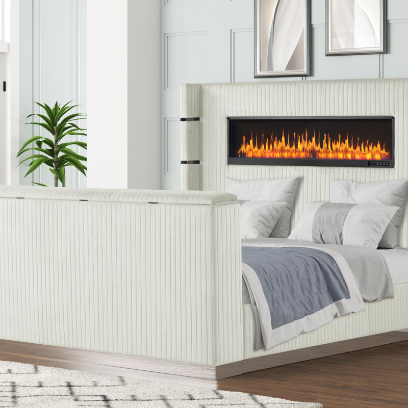 Grand lit somptueux de style moderne avec foyer dans la tête de lit et meuble télé dans le pied de lit en bois, Grand lit