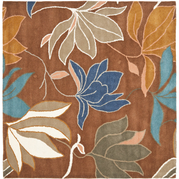 Carolette Hand Tufted Wool Floral Rug