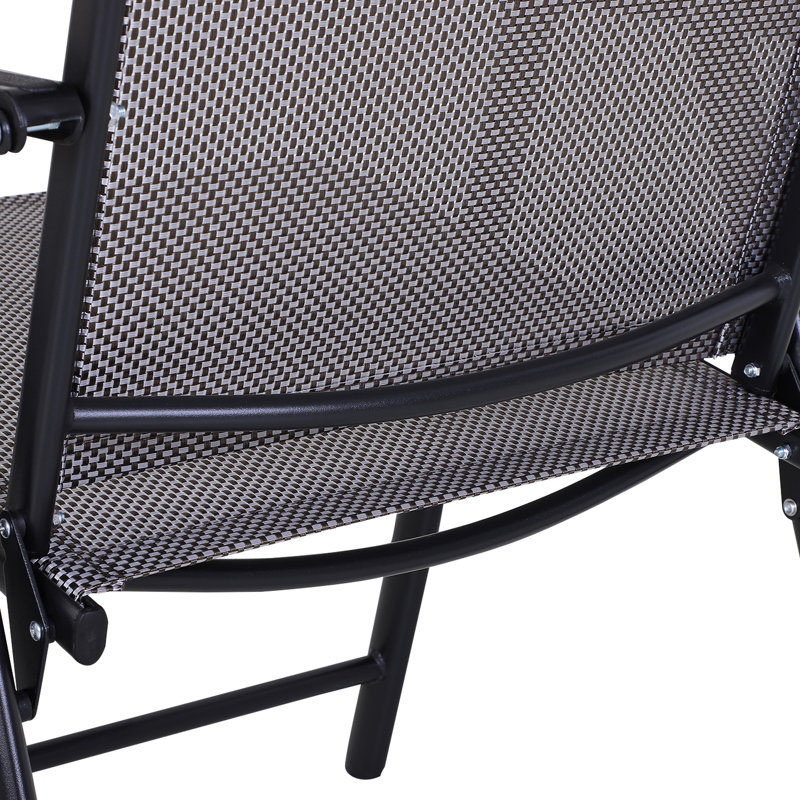 2 chaises pliantes de patio empilables, idéales pour les repas en plein air sur la pelouse, le camping ou la plage. Structure en métal, aucun assemblage requis, grises, capacité de 110 kg, accoudoirs en métal gris.