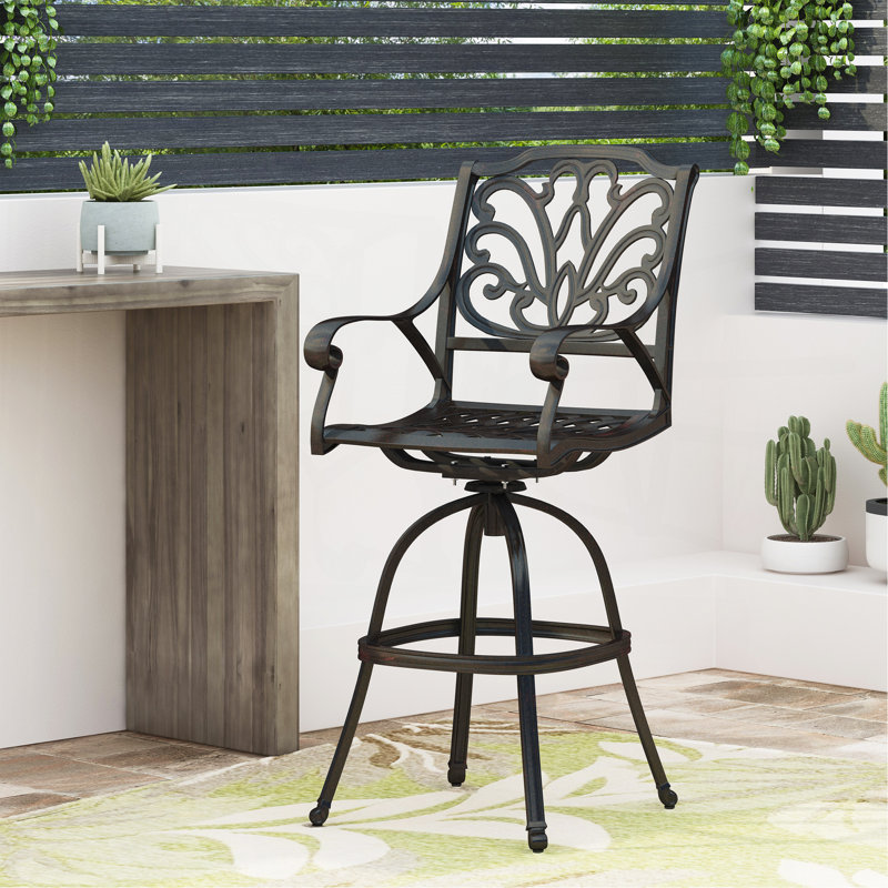 Tabouret pivotant en aluminium