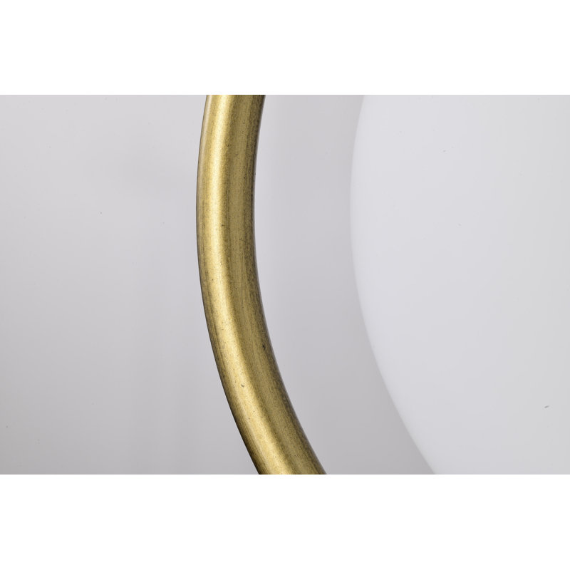 Luminaire suspendu en forme de larme à 1 lumière Marnix, Noir mat / Laiton naturel, H 53 po x l 6,5 po x P 6,5 po