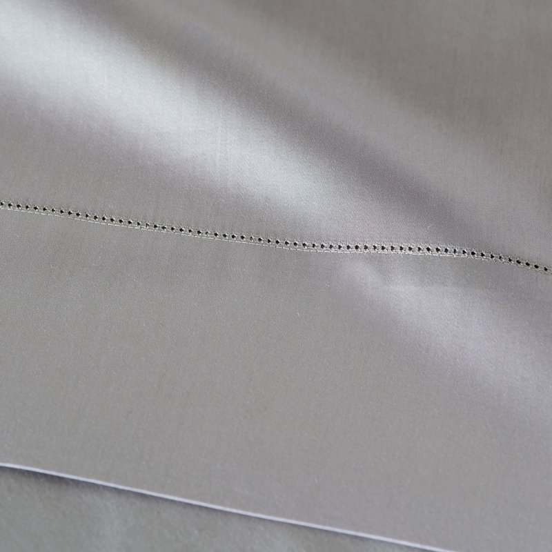 Ensemble de draps en percale de coton à densité de tissage 300 fils Brax, Ensemble de draps grand lit + 2 taies d'oreiller