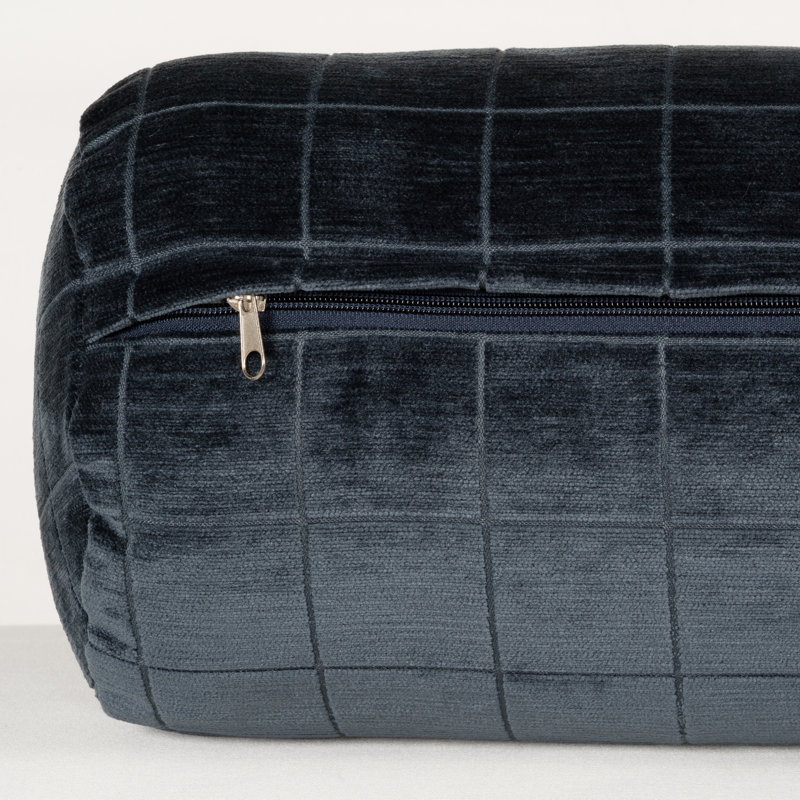 Coussin Otterville, Motif géométrique ‑ bleu marine, Traversin H 8 po x l 39 po