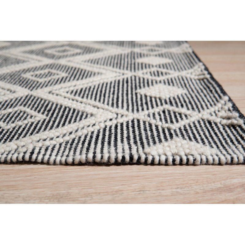 Black Handwoven Wool Diamond Gridlock Geometric Modern Contemporary Carpet Rug, 5' x 8'