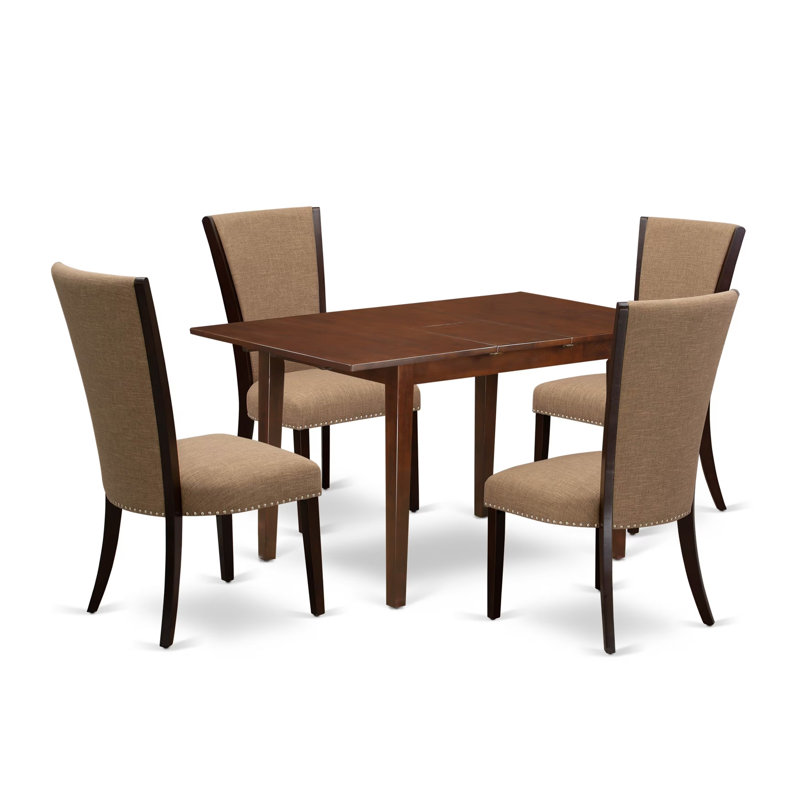Cet ensemble de salle à manger 5 pièces comprend une table de salle à manger rectangulaire avec des rallonges papillon et 4 chaises rembourrées en tissu de lin sable, acajou