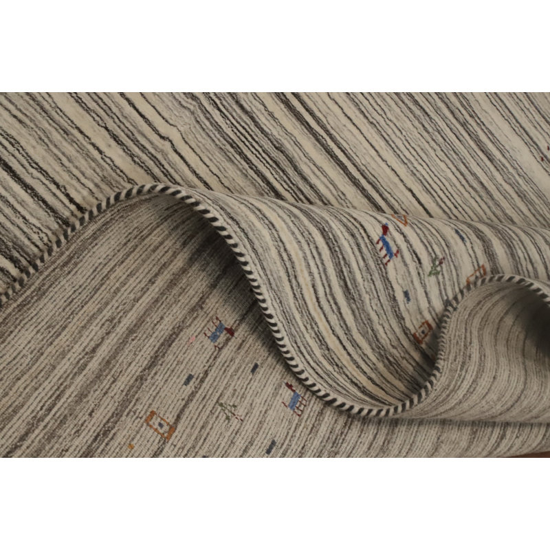 Tapis neutre de style Gabbeh 10 x 10 avec des accents de conception linéaire artistique