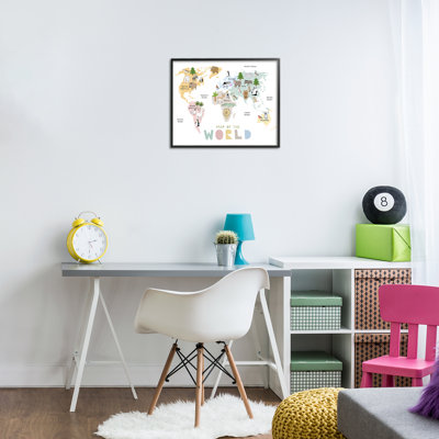 Carte du monde des animaux pastel, estampe numérique, design par Carla Daly